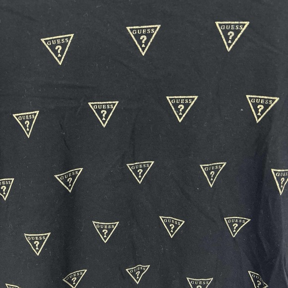 GUESS T-Shirt Mens Small Black Logo All Over Print Triangle Short Sleeve Tee EUC - Picture 4 of 7